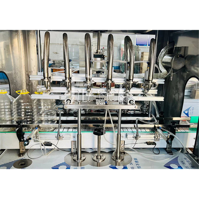 آلة تعبئة الزجاجات البلاستيكية الأوتوماتيكية عالية الكفاءة متعددة الرؤوس الخطية غير قابلة للتآكل