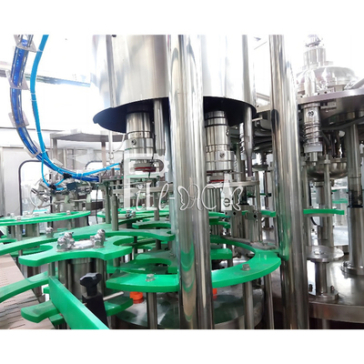 3L / 5L / 10L زجاجة بلاستيكية آلة تعبئة المياه المعدنية 3 في 1 1500BPH