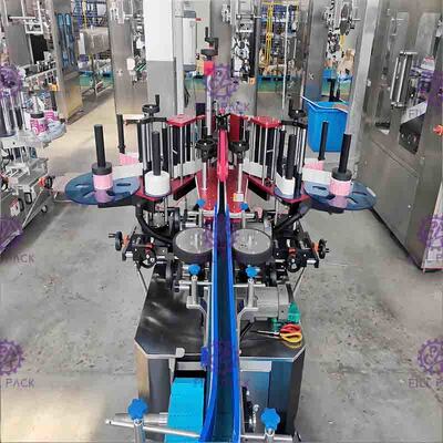 آلة وسم الزجاجات المسطحة الأوتوماتيكية ذات شكل خاص لاصق مزدوج الجانب