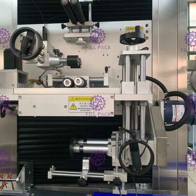 آلة وضع العلامات على زجاجة الحيوانات الأليفة سعة 1 لتر آلة لصق غطاء المحرك من باناسونيك 400BPM