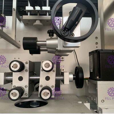 ضعف القيادة أربعة شفرات المثبتة زجاجة آلة وسم مع سائق باناسونيك