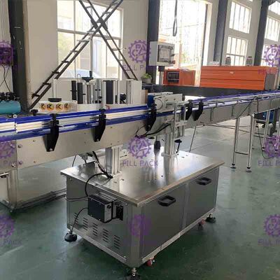 آلة وضع العلامات اللاصقة أحادية الجانب 1800bph للزجاجة المستديرة الصغيرة