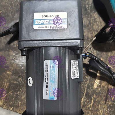 6000BPH الفرز تغذية زجاجة دوارة مع جدول تراكم