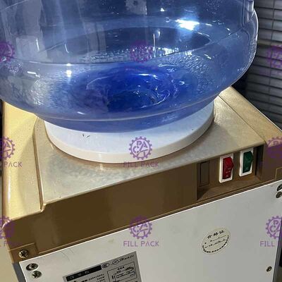 550 واط معقم للأشعة فوق البنفسجية مكتب موزع مياه الشرب تحكم دقيق في درجة الحرارة