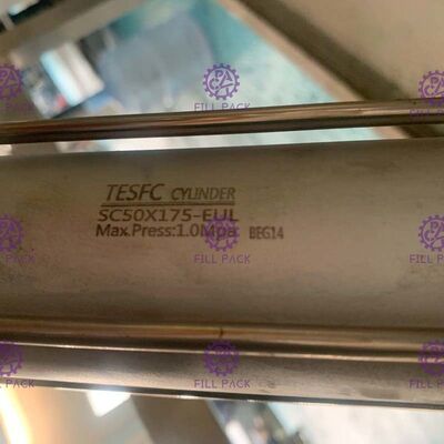 300BPH التلقائي آلة تعبئة المياه 5 جالون مع التحكم PLC