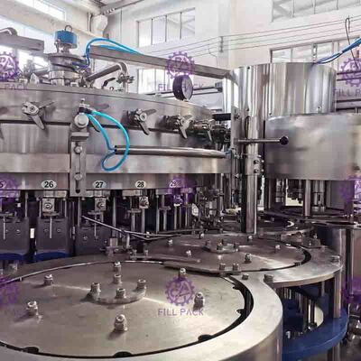 تحكم PLC 3 في 1 الغازية المشروبات ملء آلة لجولة 0.3L-2L PET زجاجة