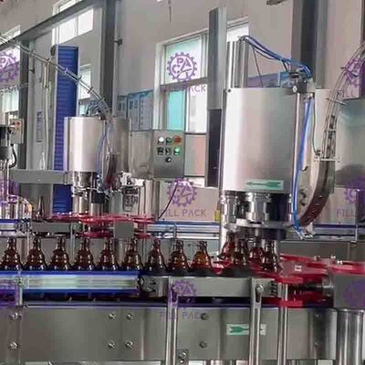 المشروبات الغازية المشروبات الغازية ملء آلة خط الزجاج غطاء التاج 1000BPH