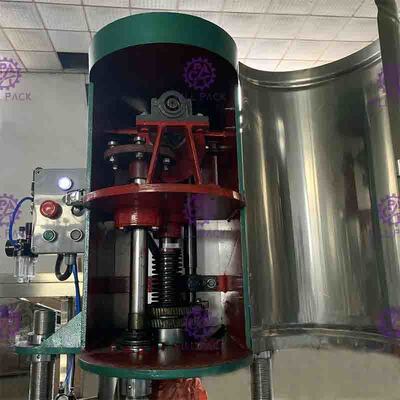 آلة تعبئة المشروبات الغازية 1500BPH PLC ، خط إنتاج المشروبات الغازية