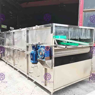 معقم كهربائي زجاجة تعليب آلة نظام، هندسة بلاستيك حزام سير يعيد دبابة نظام