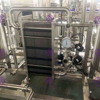 التلقائي لينة تجهيز شراب خط السلطة العليا الصودا المياه CO2 خلاط 6000L / H