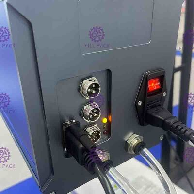 خط طباعة التاريخ بالليزر المبرد بالهواء بقدرة 1 كيلو وات / مصنع / وحدة لزجاجات المشروبات