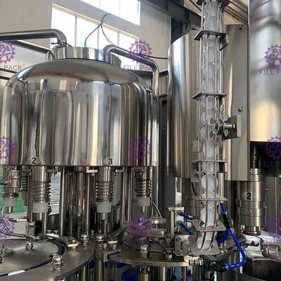 كامل تلقائي 3000BPH PET زجاجة بلاستيكية صغيرة 3 في 1 آلة تعبئة المياه لتعبئة مياه الشرب المعدنية النقية