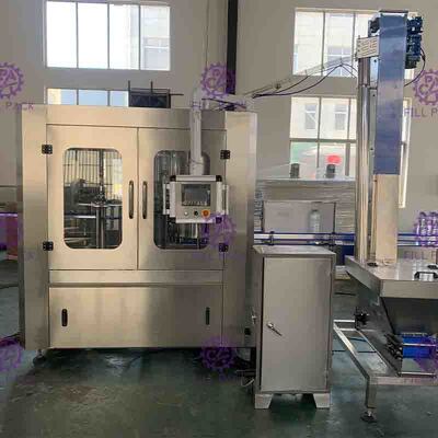 خط تعبئة المياه المعدنية غير الصودا 300BPH 2L بدقة عالية