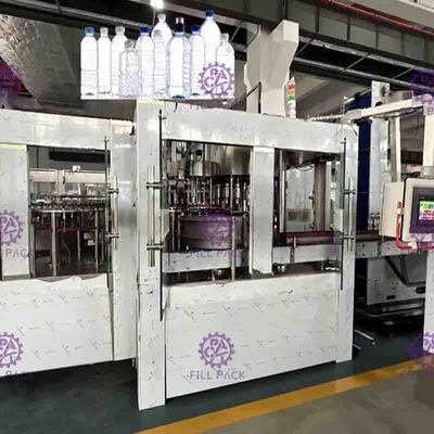 التلقائي ملء المياه النقية آلة 20000BPH 40 رؤساء الضغط العادي