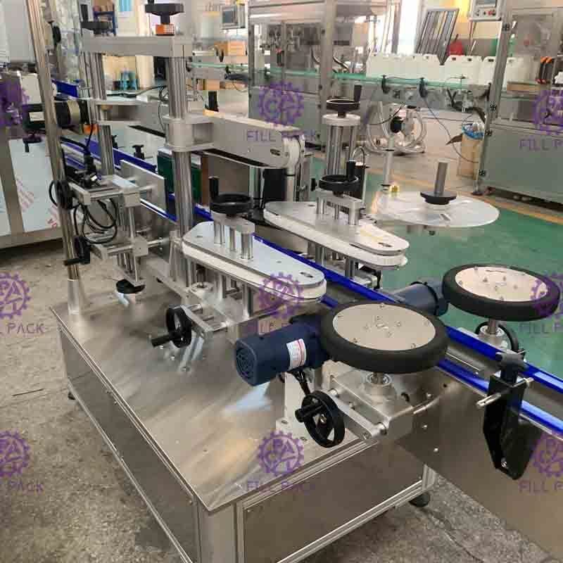 ذاتية اللصق PET / بلاستيك ملصق مربع شقة زجاجة وصفها / آلة وصفها / معدات / مصنع / نظام