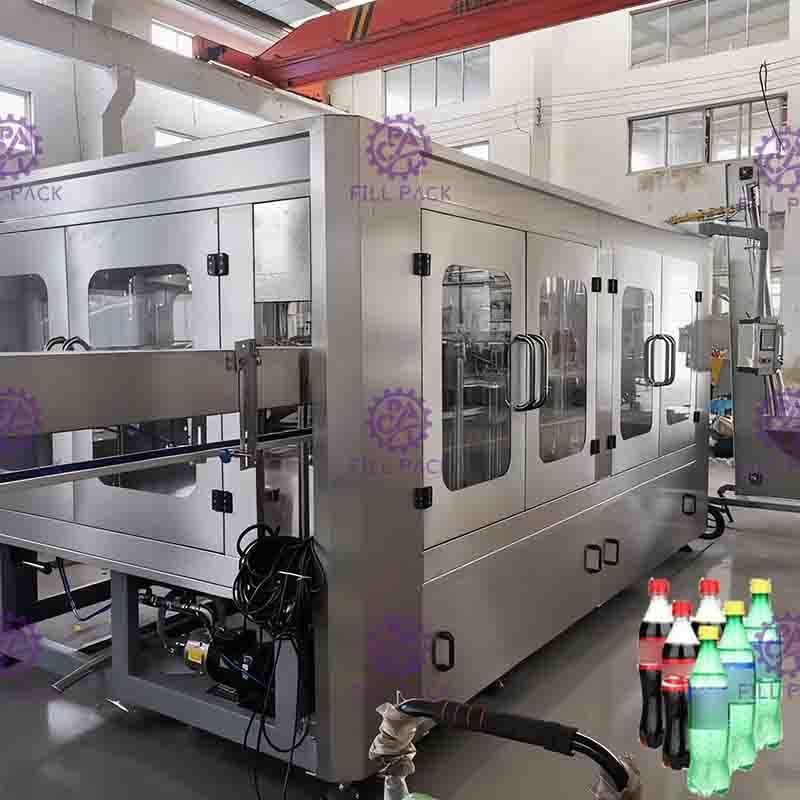 تحكم PLC 3 في 1 الغازية المشروبات ملء آلة لجولة 0.3L-2L PET زجاجة