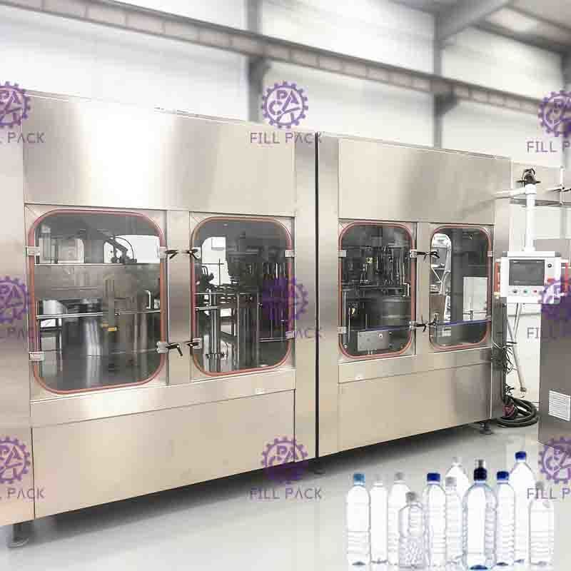 500ml / 1L / 2L PET مياه الشرب 3 في 1 معدات ملء الشطف أحادية الكتلة / مصنع / آلة / نظام / خط